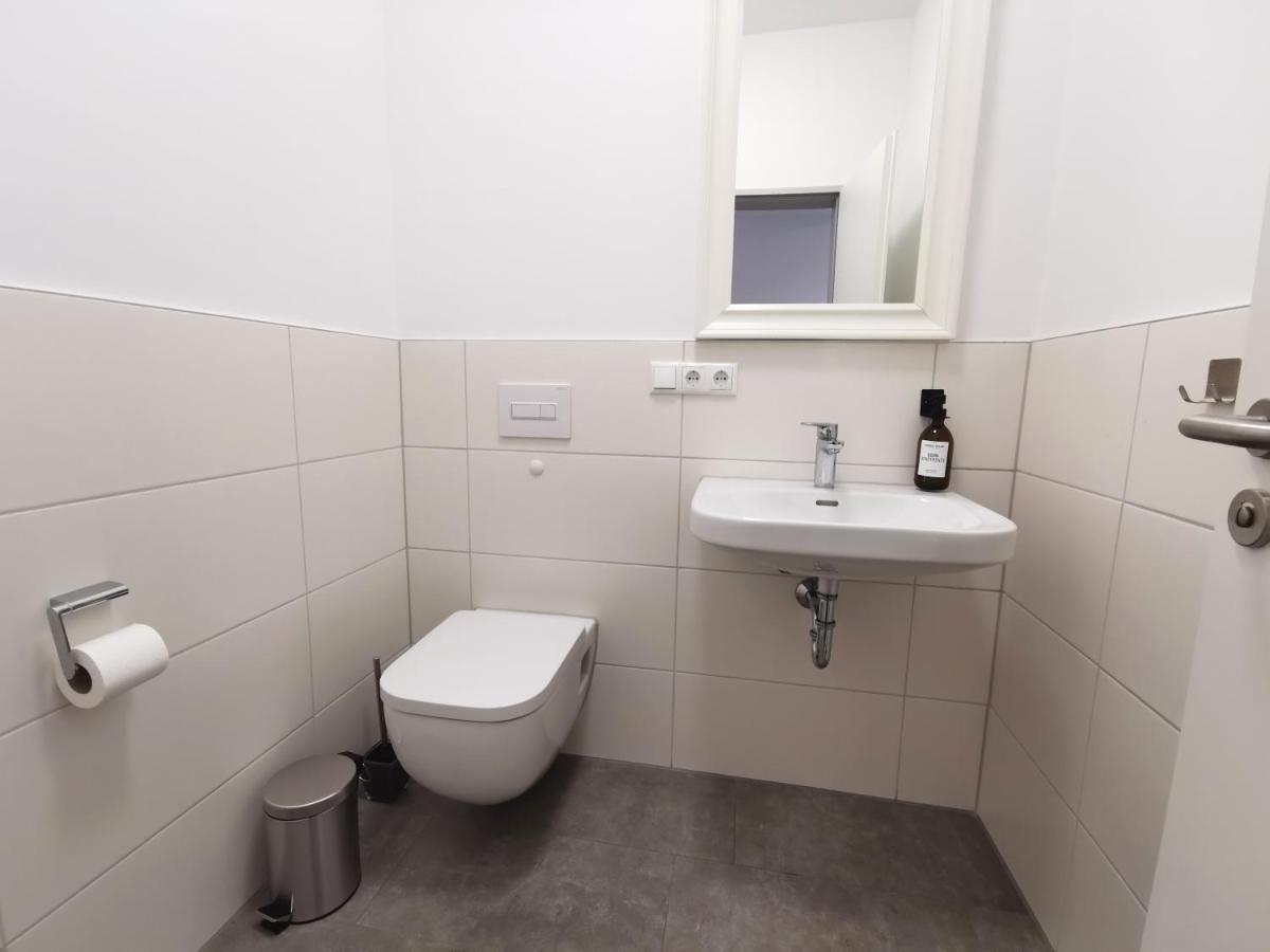 ארפורט Bohnapartments - Town House Am Stadtpark - Gratis Parkplatz - Wlan מראה חיצוני תמונה
